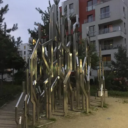 Lägenhet Garnizon Z Ogrodkiem Gdańsk