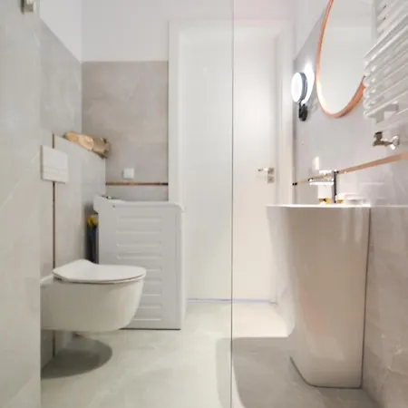 公寓 Garnizon Z Ogrodkiem *