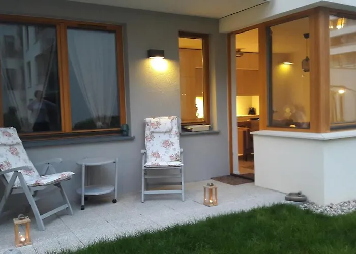 Apartament Garnizon Z Ogródkiem
